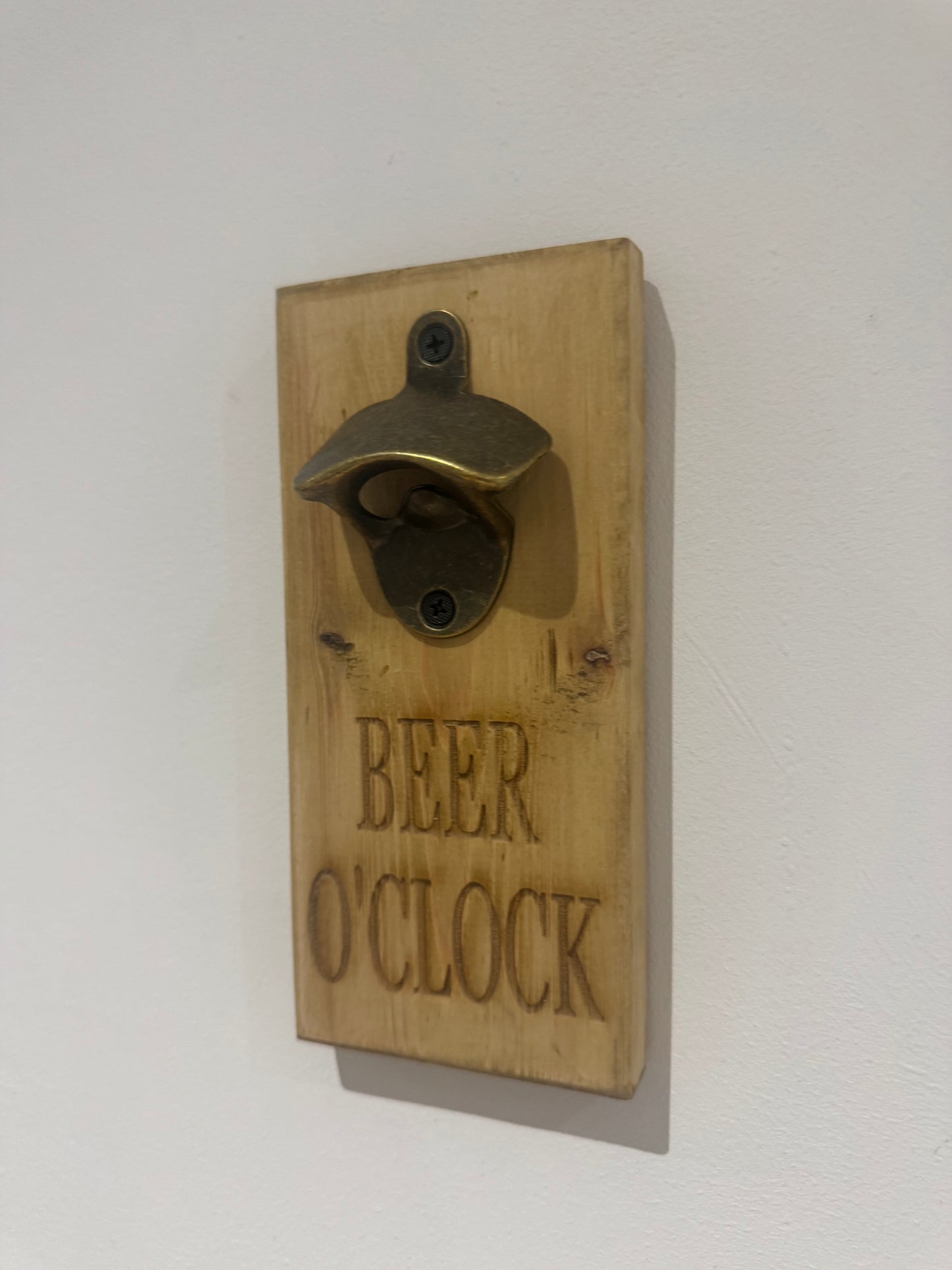 Oak stain bottle opener - Beer O'Clock