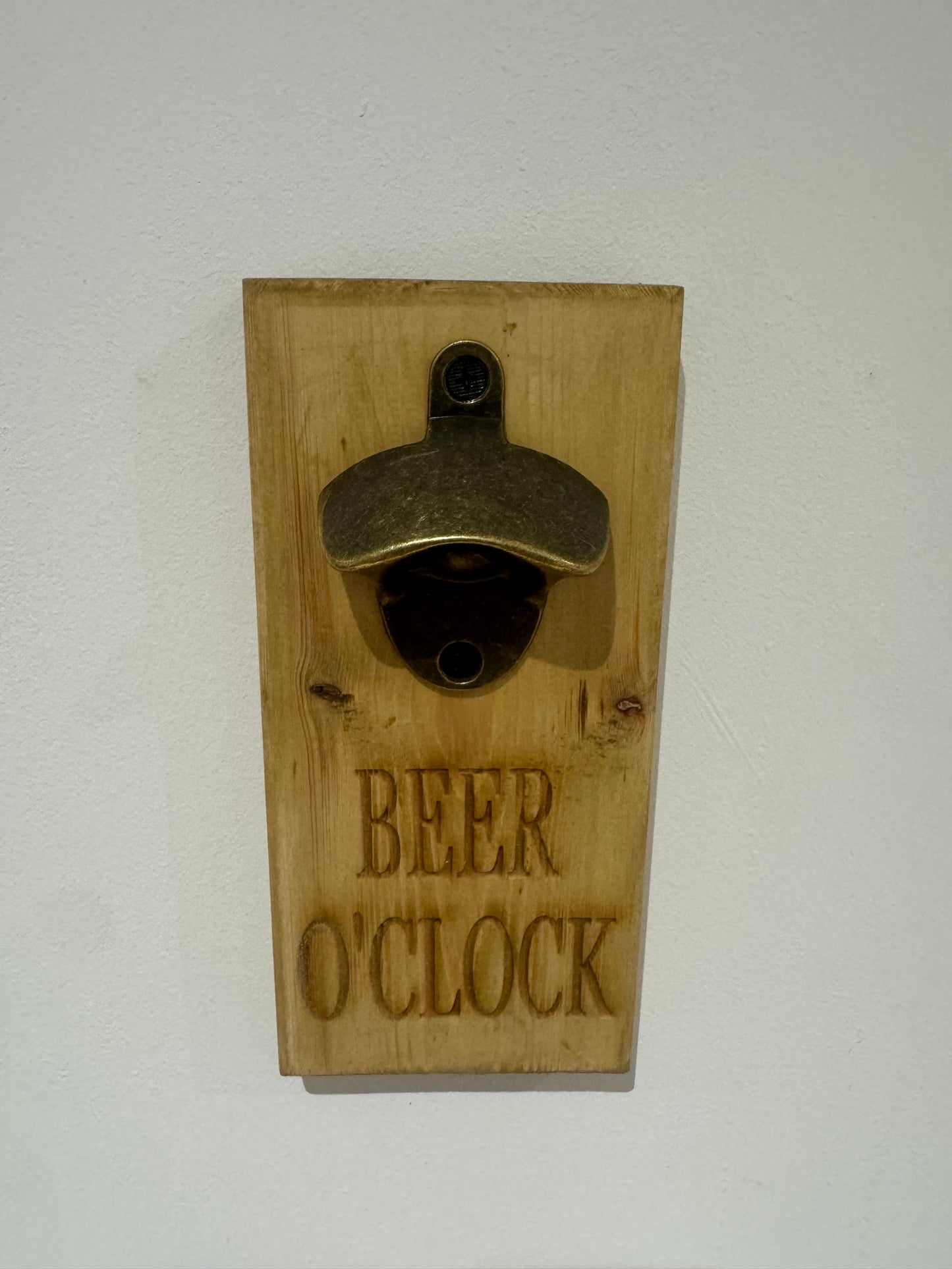 Oak stain bottle opener - Beer O'Clock