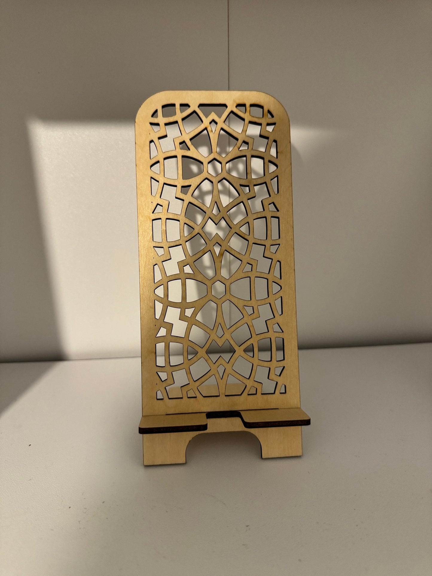 Laser pattern phone stand, iPhone, android, teenagers, office, patterns, gifts, birthday, Christmas