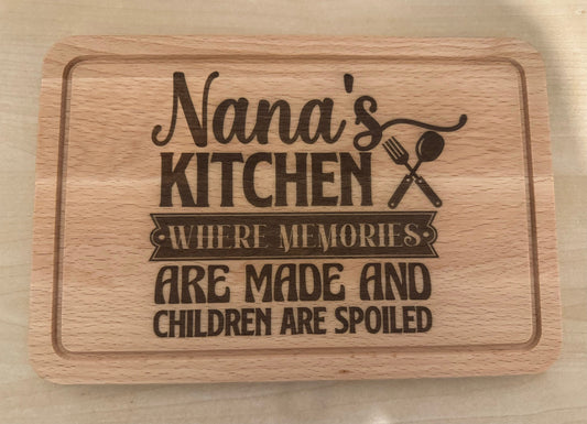 Nana chopping board. Gift, birthday, mothers day, anniversary.