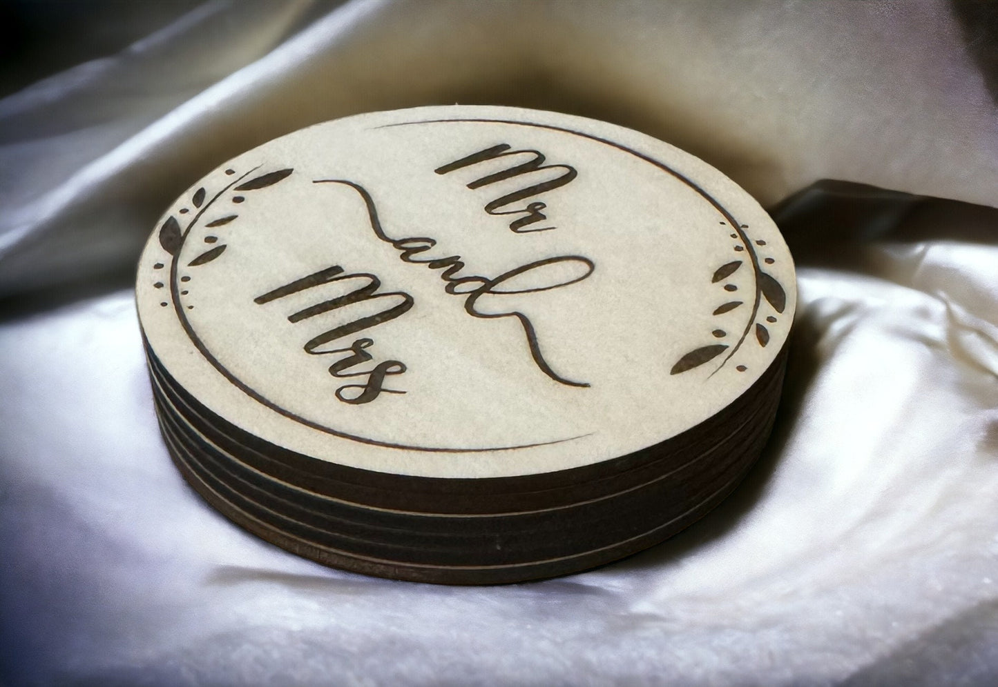 Wooden wedding ring box. Ring box, Mr & Mrs, Wedding